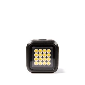 Litra Torch 2.0, Hordozható Stúdiólámpa, 20 m-ig Vízálló, Ütésálló, 800 Lumen, Fekete